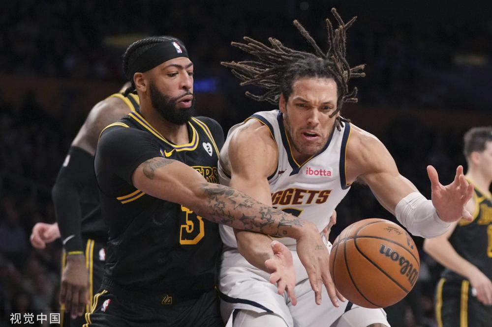 NBA ：勇士134比125力克灰熊，赛后主教练科尔大赞巴特勒，篮球智商太高了.